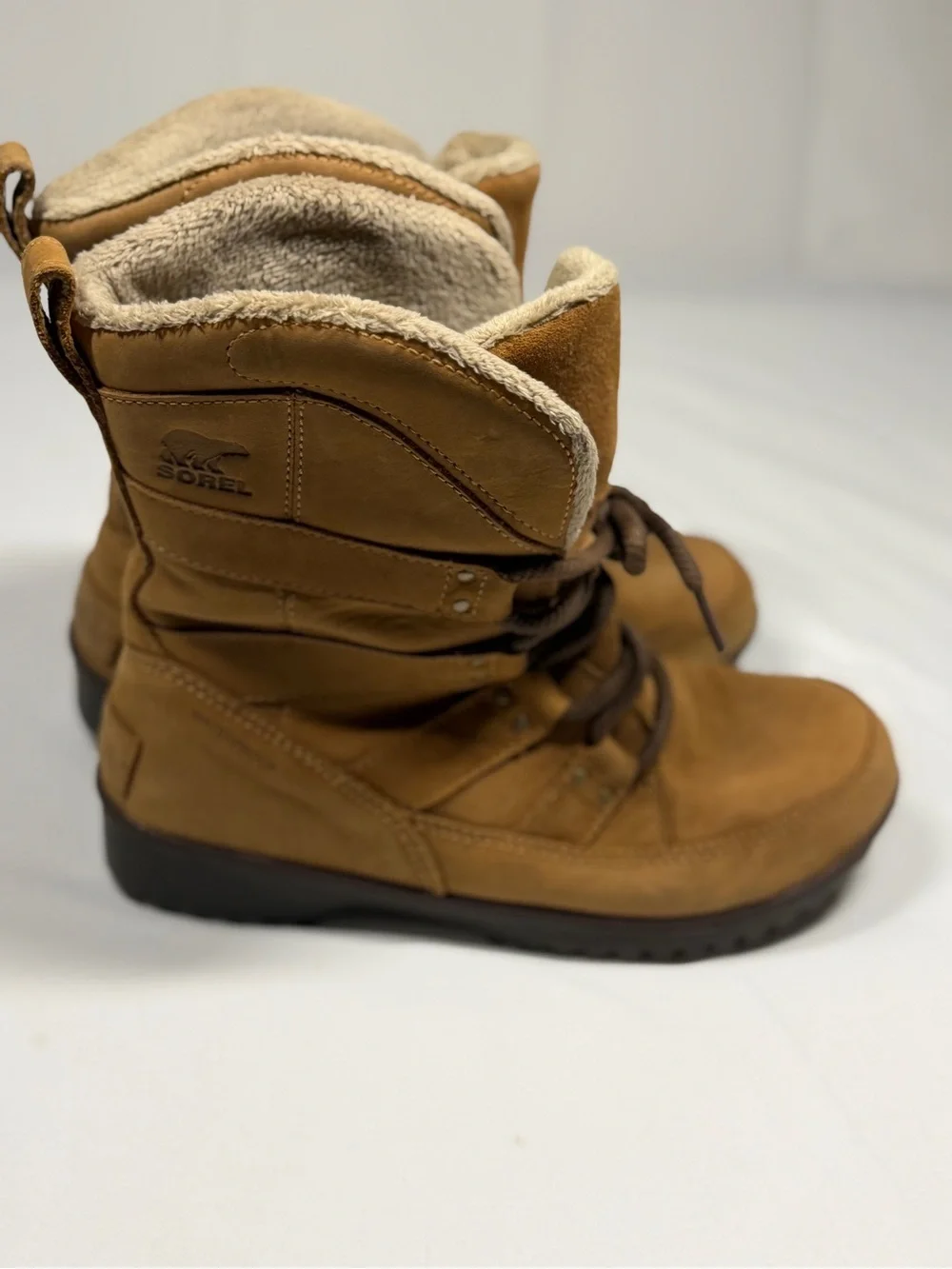 Sorel Waterproof Women 8.5 Calf Height Winter Boots